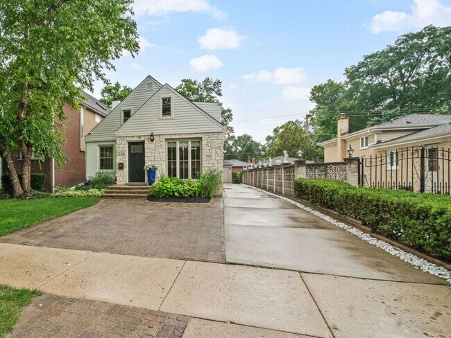 Building Photo - 1508 Potter Rd