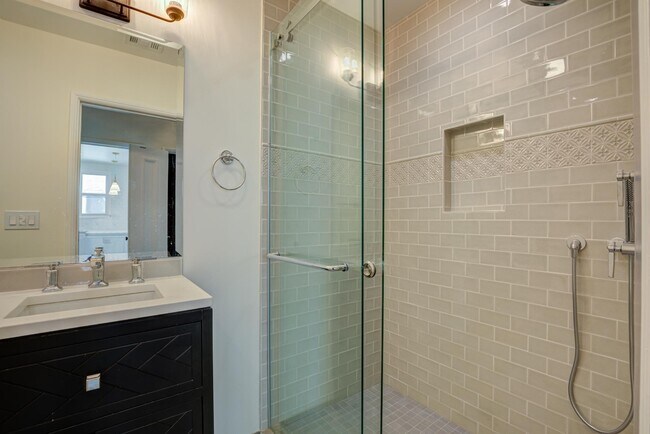 hallway bathroom - 176 S Orange Dr