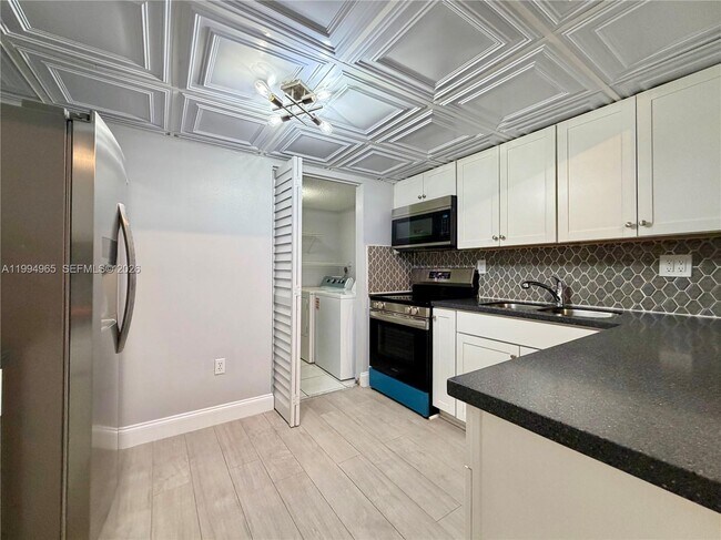 Building Photo - 2075 SW 122nd Ave