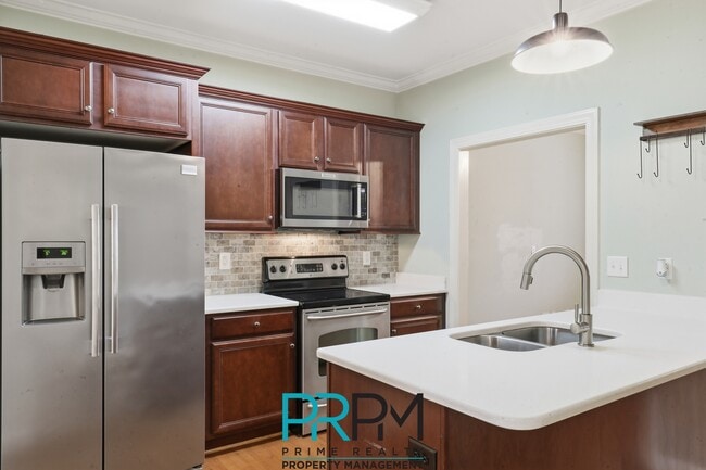 Building Photo - 208 A Anderson St