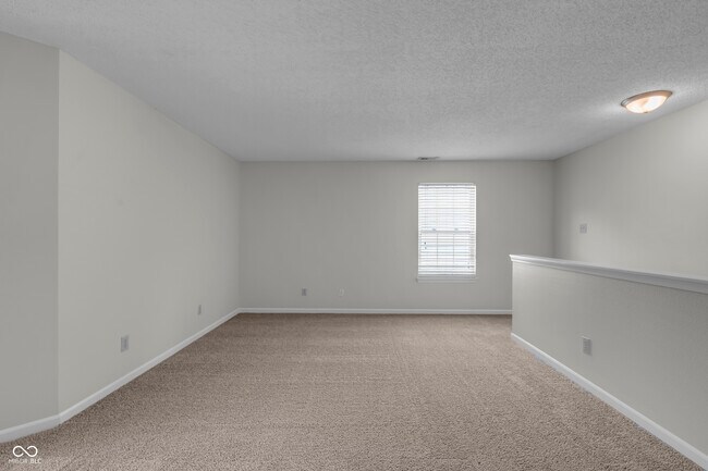 Building Photo - 10187 Hatherley Way