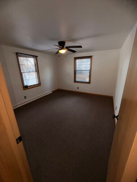 Building Photo - 741 Appleton Rd