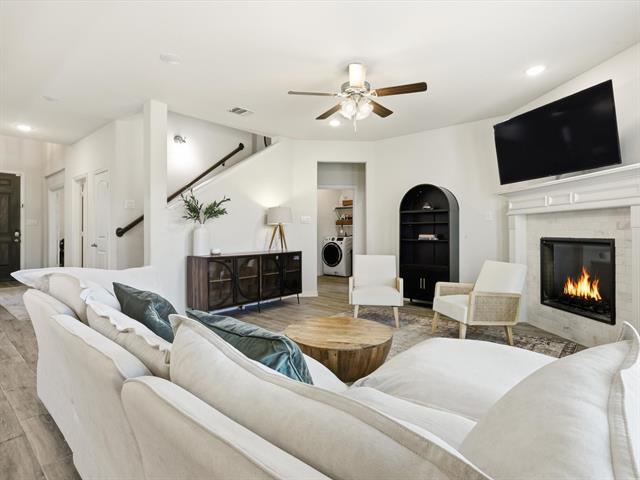 Building Photo - 1013 Wildwood Dr