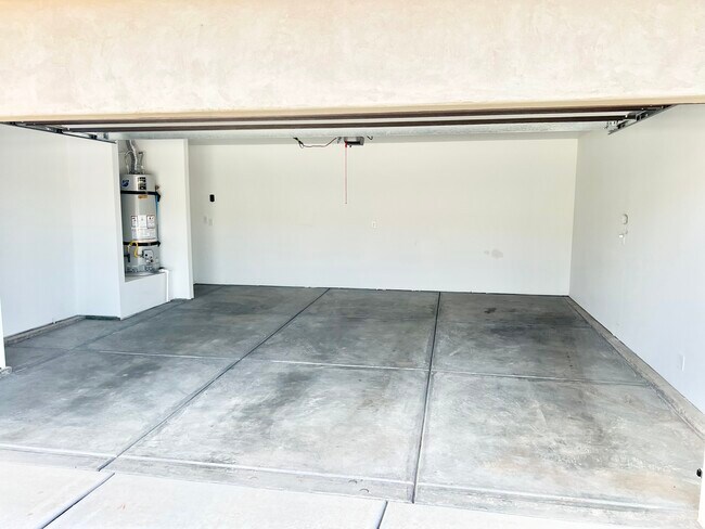 Building Photo - 3172 E Sky Rim Wy