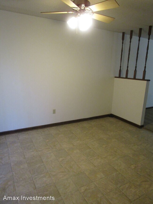 Building Photo - 1801-1803-1803 Garden Dr