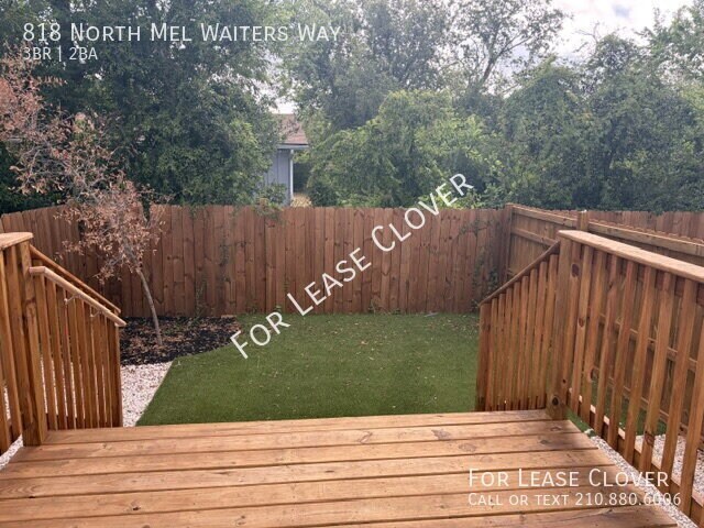 Building Photo - 818 N Mel Waiters Way