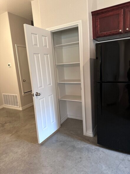 Building Photo - 1239 Liberation Ln