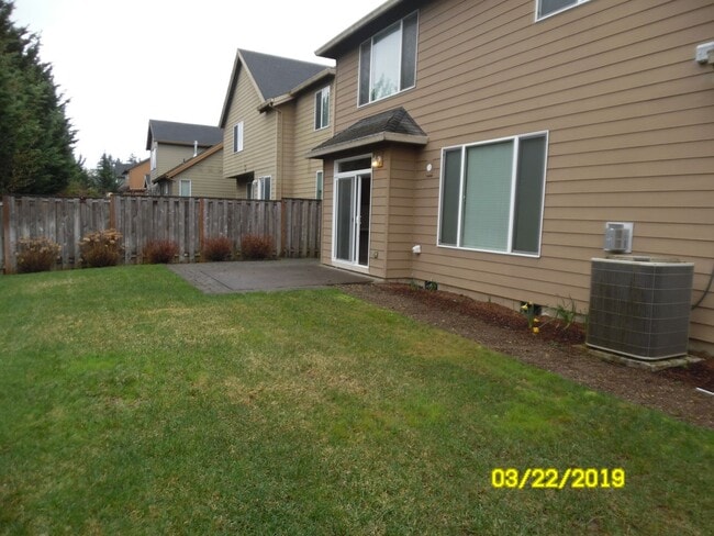 Building Photo - 413 Roger Smith Dr