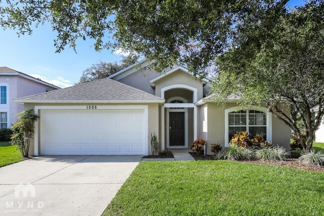 Building Photo - 1505 Lake Villa Dr