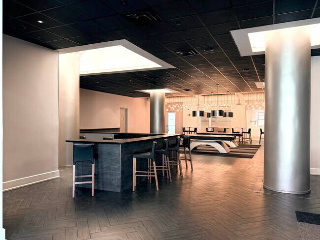 Building Photo - 50 DEY St