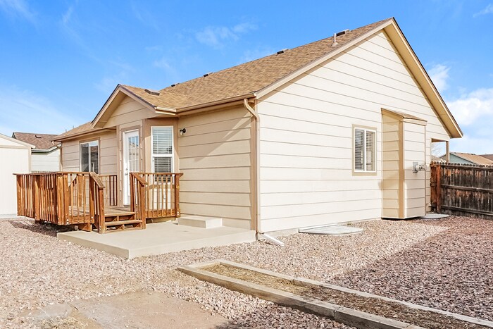 Building Photo - 4814 Pathfinder Dr
