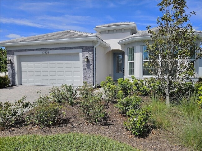 Building Photo - 17925 Nadine Pl