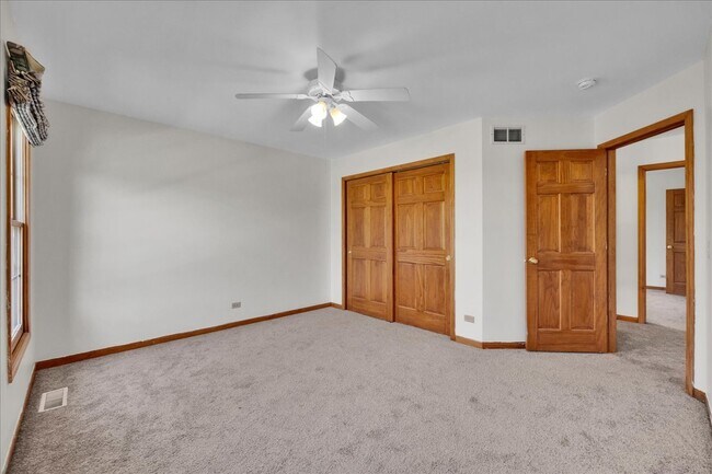 Building Photo - 24963 Heritage Oaks Dr