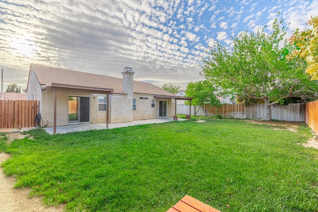 Building Photo - 44322 Brandon Thomas Way