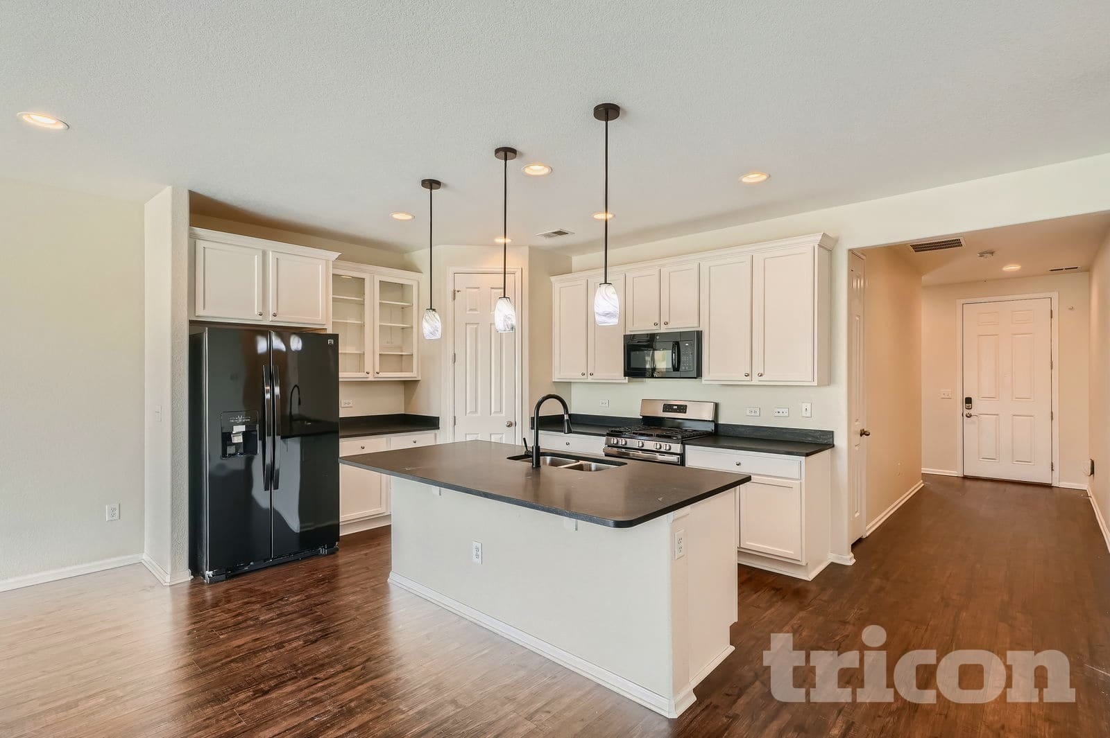 Building Photo - 4363 E 96th Way