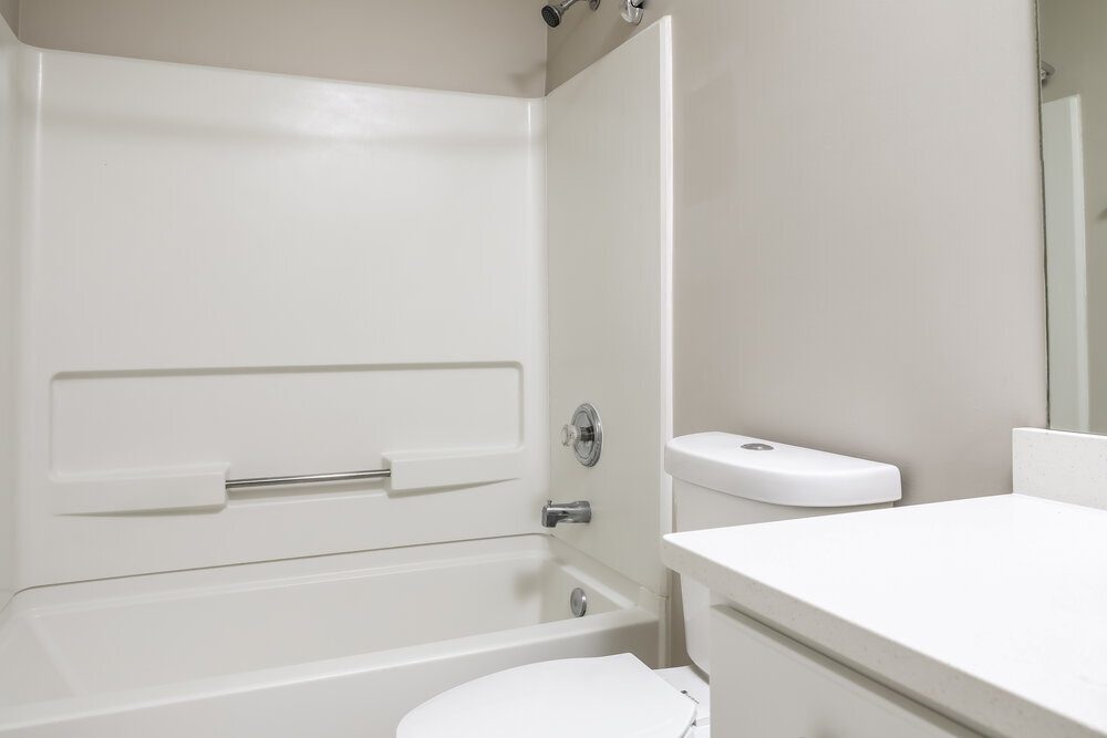 Building Photo - 752 Fairmont Park Dr