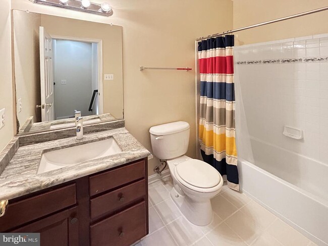 Building Photo - 44259 Huron Terrace