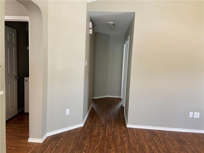 Building Photo - 1513 Big Bend Dr
