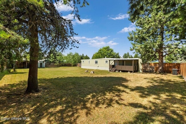 Building Photo - Manufactured Home 3 bed 1.5 bath RV Parking/Fenced Yard