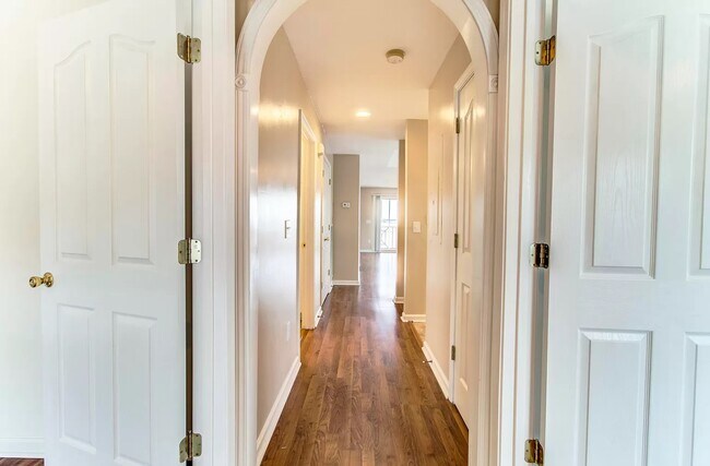 Building Photo - 100 Turtle Cay