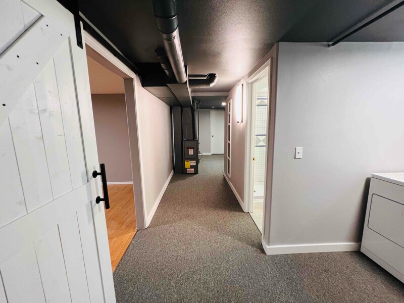 Building Photo - 6127 N Regal St