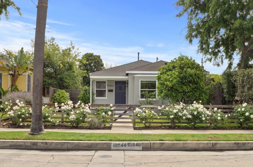 Building Photo - 10944 Aletta Ave