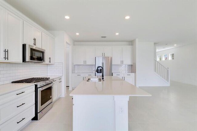 Building Photo - 10362 Northbrook Cir
