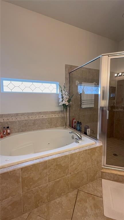 Building Photo - 4086 Dinner Lake Way