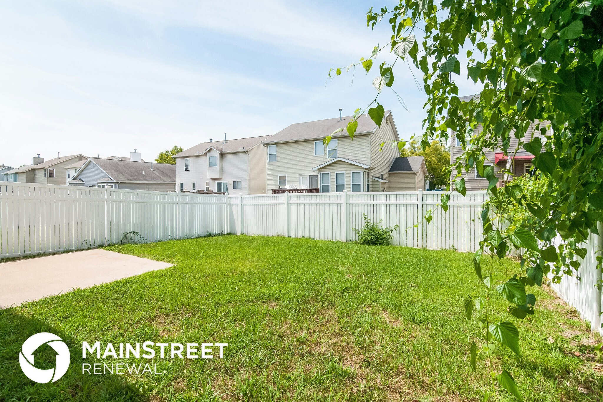 Building Photo - 1201 Garden Village Dr