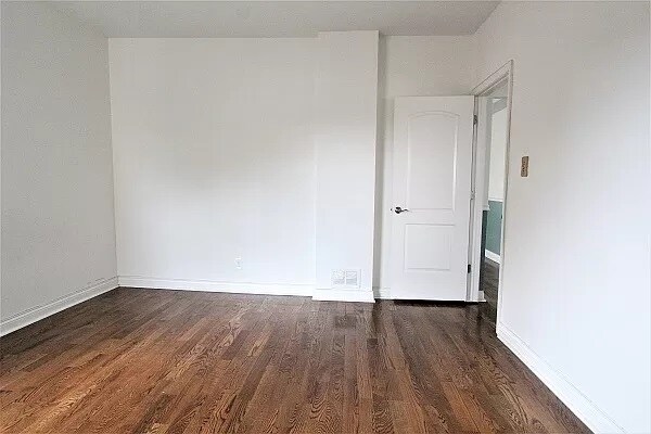 Building Photo - 8053 S Throop St