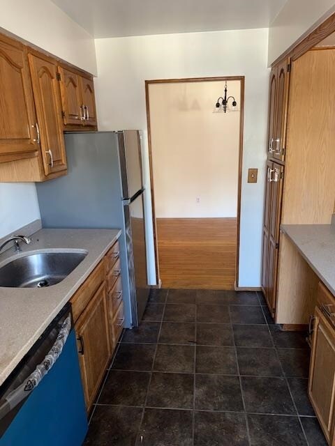 Building Photo - 1624 Valley St