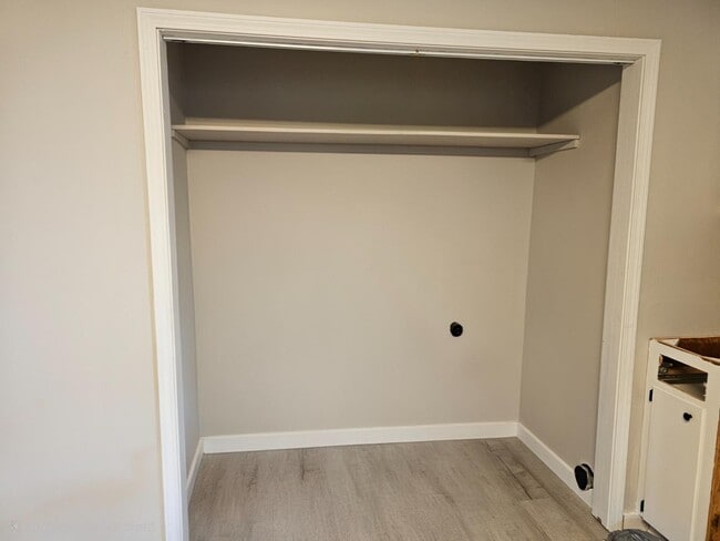 Building Photo - 102 North St