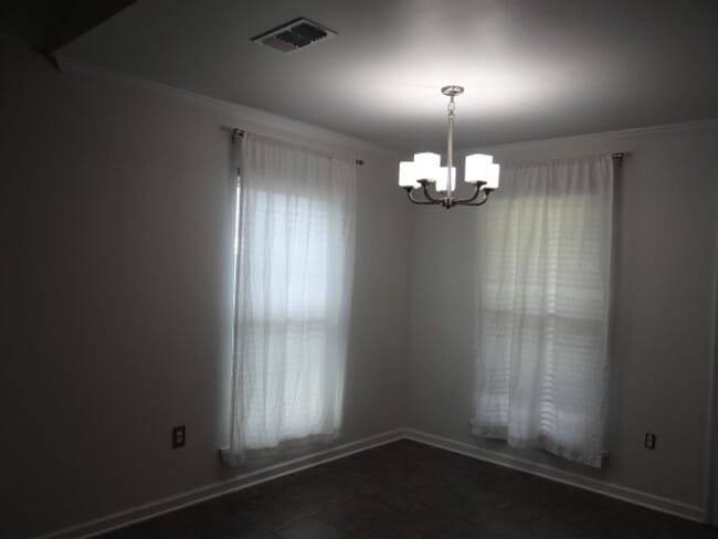Building Photo - Beautiful Home for Lease in Denham Springs