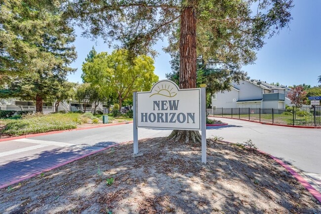 Building Photo - Welcome Home!!! - Great Location