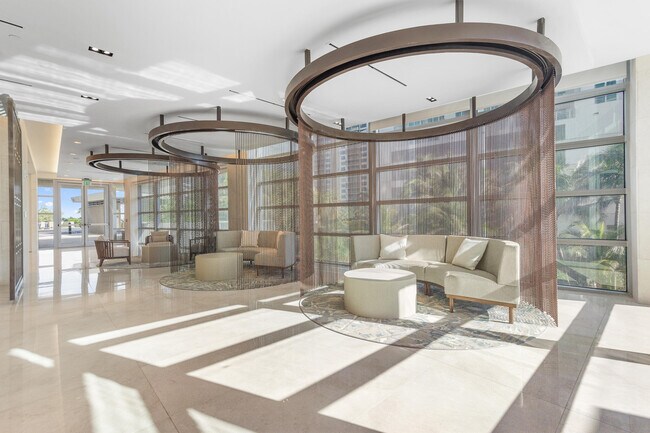 Building Photo - 3100 N Ocean Dr