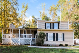 Building Photo - 5017 Dekalb Way