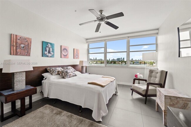 Building Photo - 3 Island Ave