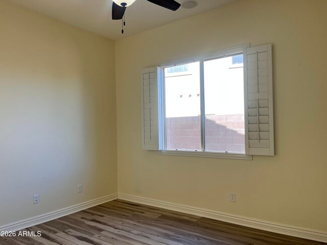 Building Photo - 2208 E Indian Wells Dr