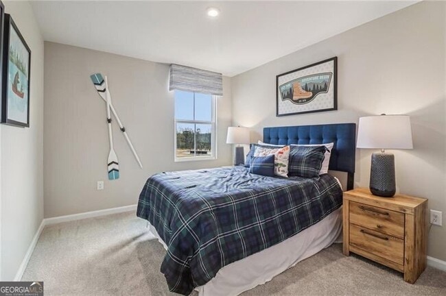 Building Photo - 6643 Red Oak Wy