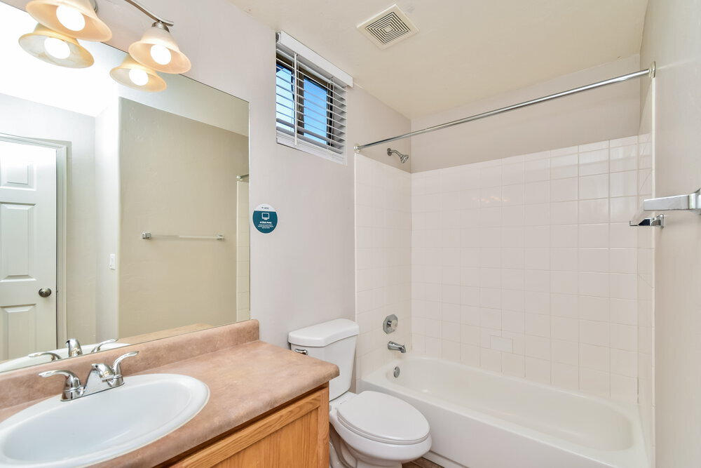 Building Photo - 8757 E Chimney Spring Dr