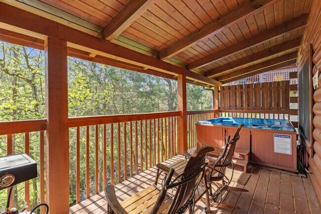 Building Photo - 1844 Trout Way