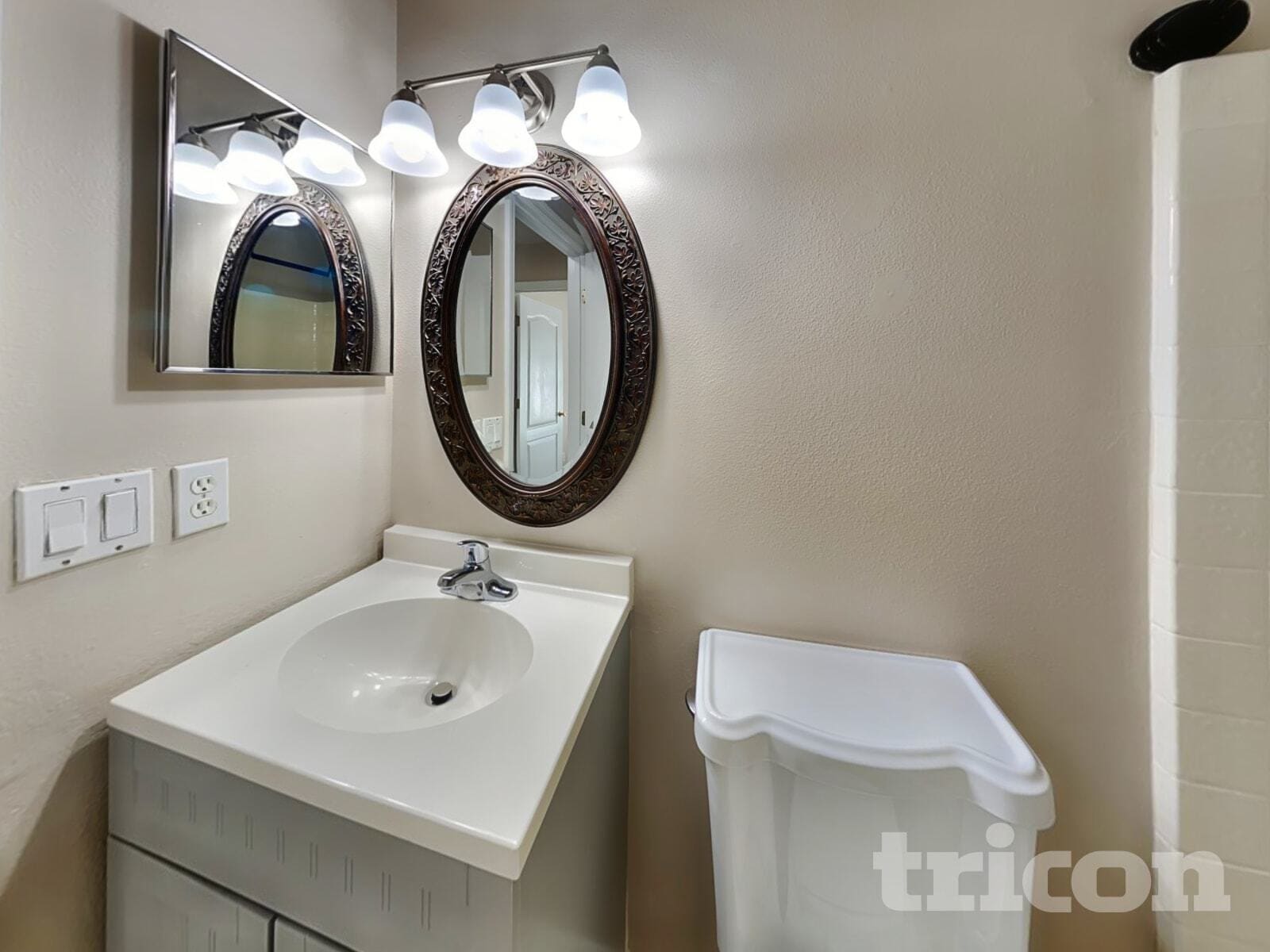 Building Photo - 21 Zorach Pl