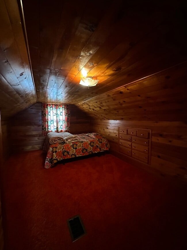 Building Photo - Charming South Bend Home full of Character! RV Parking!