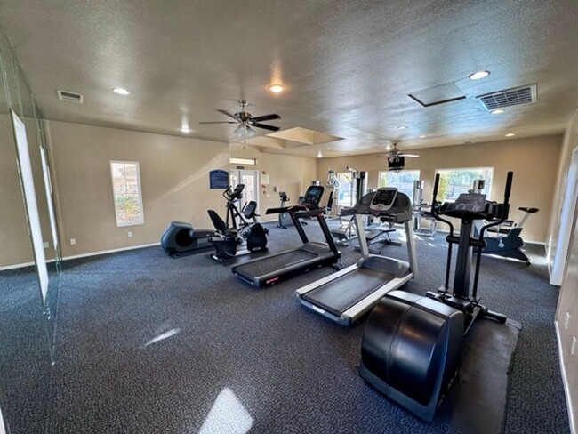 Building Photo - 1 bedroom Murrieta condo for LEASE with a ...