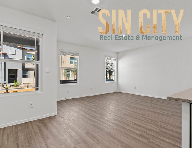 Building Photo - 1919 Stanza St