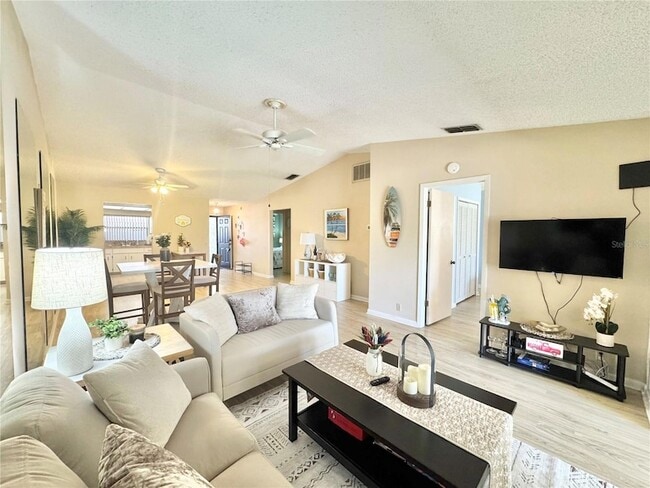 Building Photo - 2246 Firestone Pl