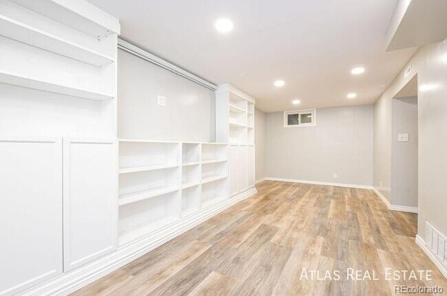 Building Photo - 661 Stuart St