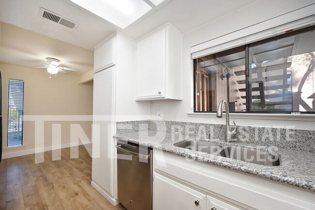 Building Photo - 7711 Juan Way