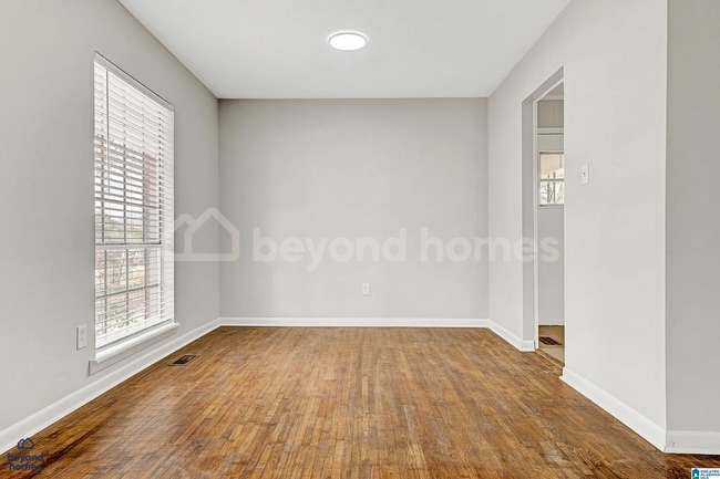 Building Photo - Beautifully Renovated Home in Adamsville -...