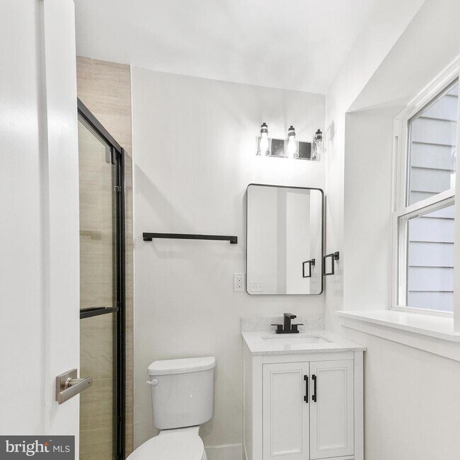 Building Photo - 5404 4th St NW
